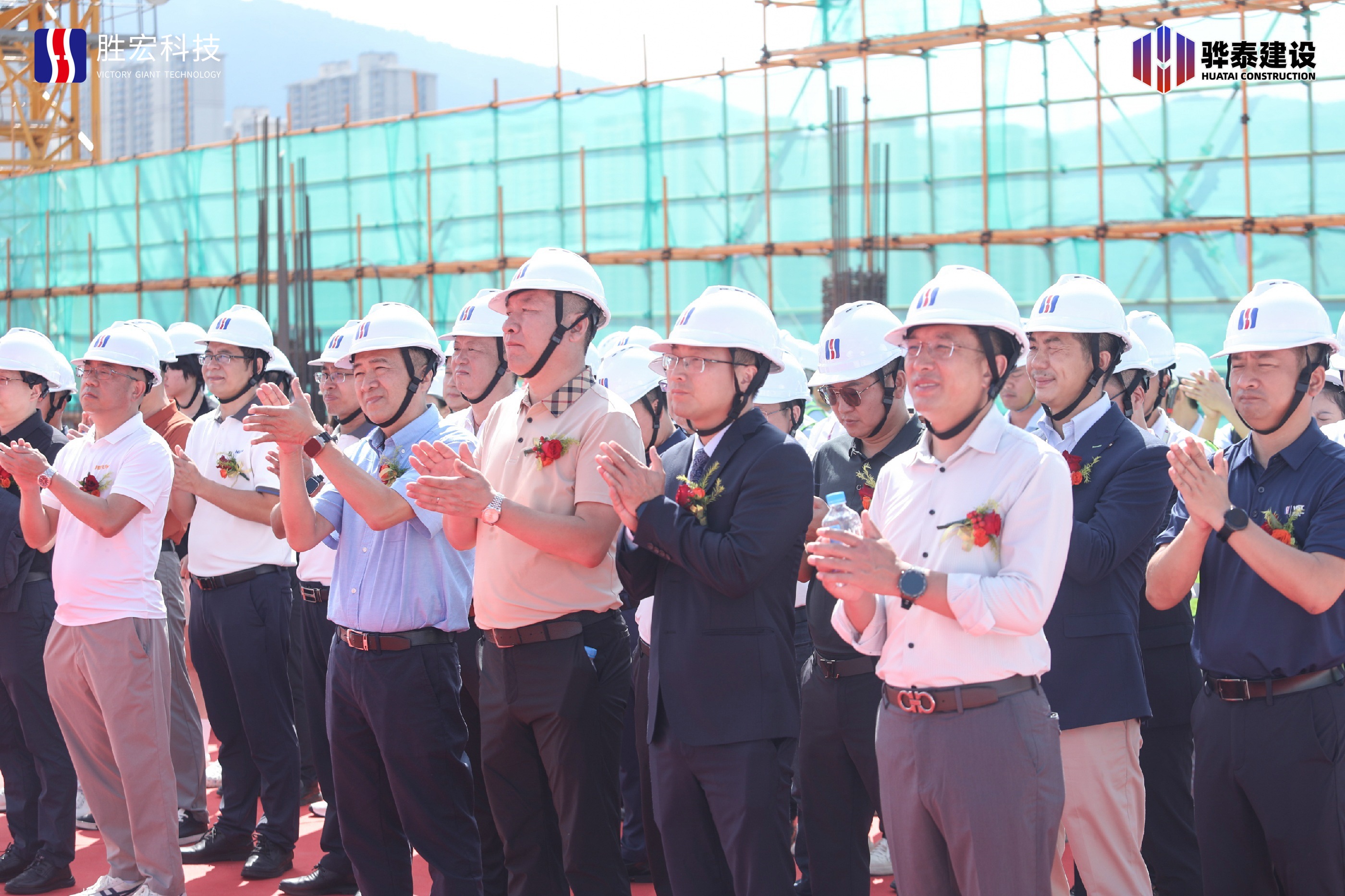 乘势而上，，，，，再启新程--PG赏金女王科技厂房九封顶仪式圆满礼成